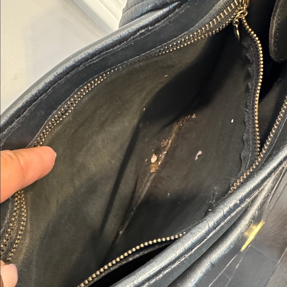 Vintage Coach Taft 9980 Black Leather Shoulder Bag - Picture 11 of 16